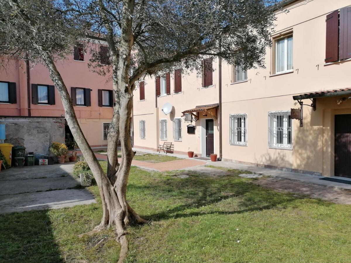 Bed and Breakfast Al Souvenir Comacchio Exterior foto